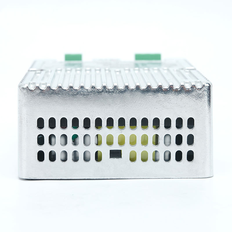 CMA90 Thinicon intelligent charger for generator engine 3A